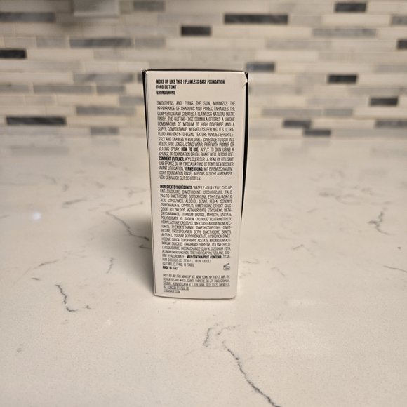 IL MAKIAGE 'Woke Up Like This' Foundation - Series 120 - Picture 6 of 7